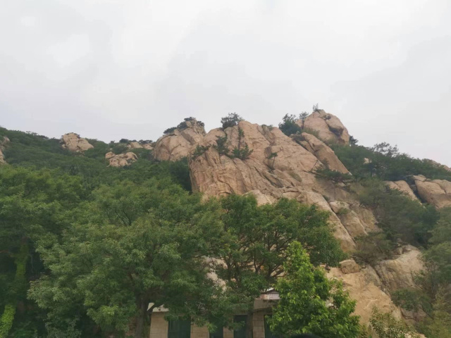 暢享自然，勇攀昆崳